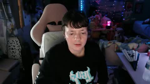 Snapshot of nerdy_squirty chatting on April 29, 7:01 am NerdySquirty online show from April 29, 7:01 am