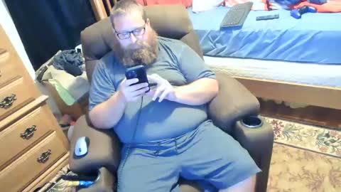 Snapshot of nerdychub4fun chatting on June 15, 11:29 pm nerdychub4fun online show from June 15, 11:29 pm