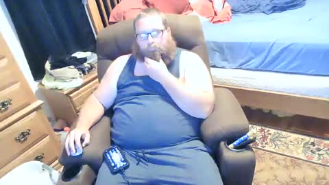 Snapshot of nerdychub4fun chatting on June 16, 10:34 pm nerdychub4fun online show from June 16, 10:34 pm