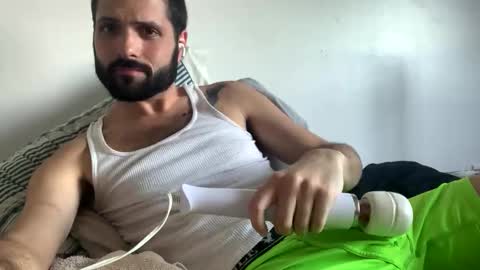 Snapshot of nerdynutst chatting on November 24, 2:50 pm nutsteraj online show from November 24, 2:50 pm