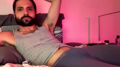 Snapshot of nerdynutst chatting on November 28, 12:13 am nutsteraj online show from November 28, 12:13 am