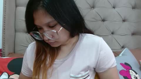 nerdypinaypie online show from February 4, 2:17 am