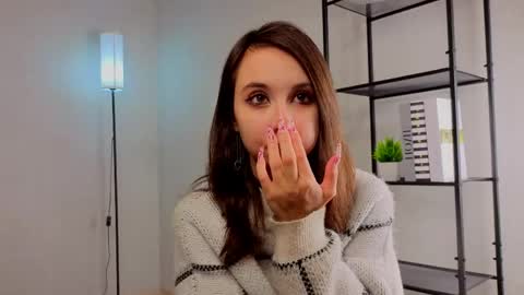 Emily online show from May 4, 3:19 pm