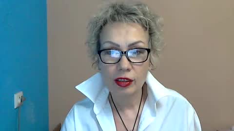 Snapshot of nessyjenixs chatting on March 12, 7:17 pm NessyJenixs online show from March 12, 7:17 pm