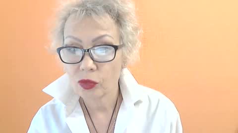 Snapshot of nessyjenixs chatting on October 17, 7:55 am NessyJenixs online show from October 17, 7:55 am