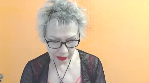 Snapshot of nessyjenixs chatting on February 21, 2:51 pm NessyJenixs online show from February 21, 2:51 pm