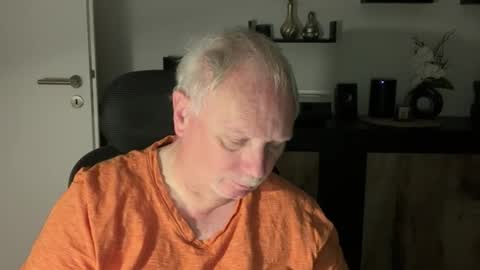 Snapshot of nettermann1968 chatting on October 19, 3:29 am nettermann1968 online show from October 19, 3:29 am