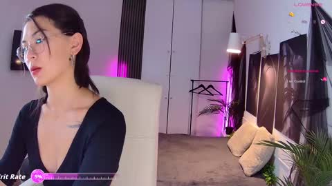 Alice online show from October 7, 8:39 pm