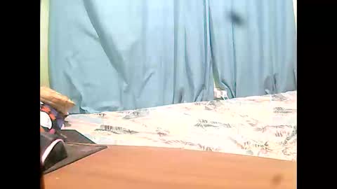 Snapshot of new_taboo_fetishqueen chatting on March 26, 7:47 am mariapaula online show from March 26, 7:47 am