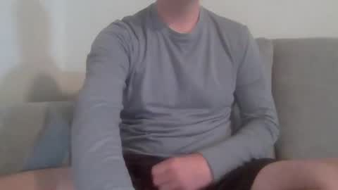 newduser06 online show from January 7, 3:09 am