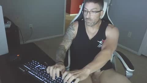 Snapshot of newevo chatting on September 13, 7:46 pm newevo online show from September 13, 7:46 pm