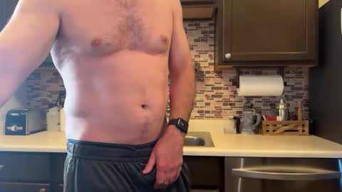 newguy_097 online show from November 29, 11:41 pm