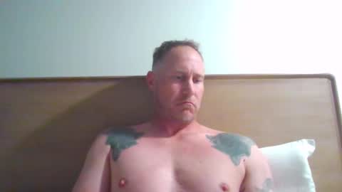 amandandhisgirl online show from March 1, 1:53 am