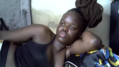 ryena and pam online show from December 17, 7:40 am