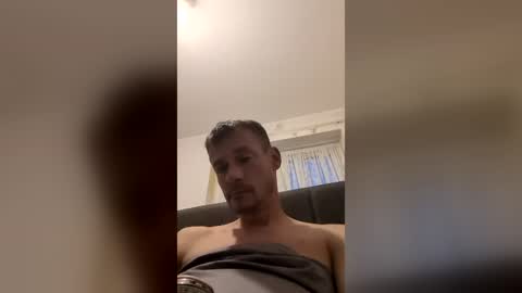 newtothis2222222 online show from August 1, 4:01 am