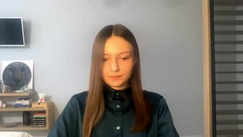 Agne online show from November 22, 1:10 pm