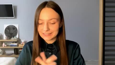 Agne online show from December 14, 2:11 pm