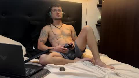 neythancopper online show from March 25, 11:38 am