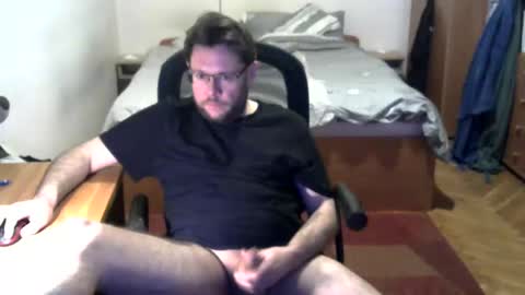 Snapshot of nezoss chatting on February 9, 1:04 pm nezoss online show from February 9, 1:04 pm