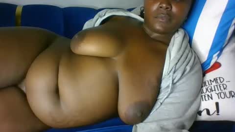 Snapshot of nge387170 chatting on May 11, 4:04 pm nge387170 online show from May 11, 4:04 pm