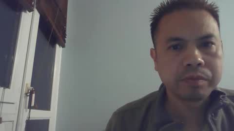 nguyen7788789 online show from October 6, 4:43 am