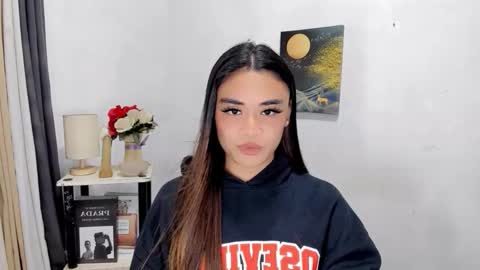 hottie nicole online show from March 6, 1:02 am