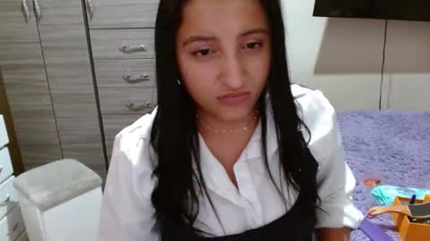 Snapshot of nia_cop chatting on January 11, 12:22 am Dani online show from January 11, 12:22 am