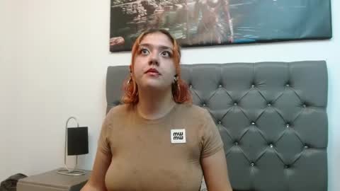 Snapshot of nia_stark chatting on March 4, 4:38 am Estefani online show from March 4, 4:38 am