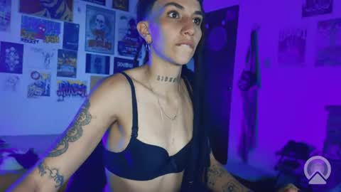 niah online show from June 23, 10:08 pm
