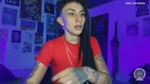 niah online show from June 24, 11:26 pm