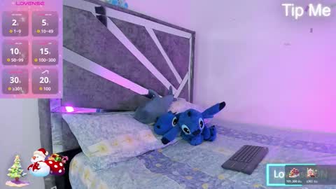 Snapshot of niall_falcon chatting on December 20, 2:35 pm Niall online show from December 20, 2:35 pm