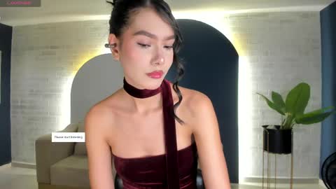 Snapshot of niasalvatore chatting on April 28, 7:19 pm Call me Nia online show from April 28, 7:19 pm