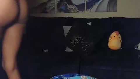 Lilly online show from December 31, 4:16 am