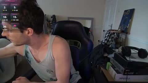 Riley online show from October 8, 4:04 pm