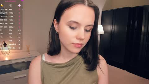 Alice  online show from December 6, 11:11 am