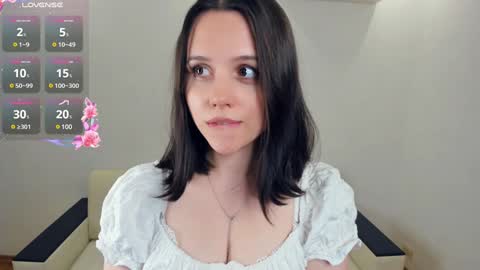 Alice  online show from December 29, 2:42 pm