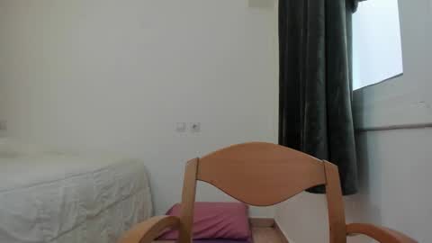 Snapshot of nicebrown chatting on September 21, 7:43 am Sfora online show from September 21, 7:43 am