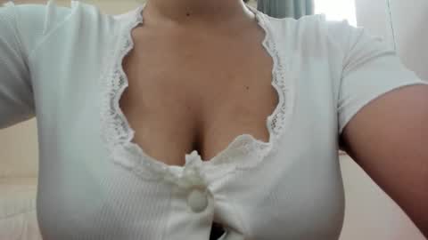 Snapshot of nicebrown chatting on September 27, 11:48 am Sfora online show from September 27, 11:48 am