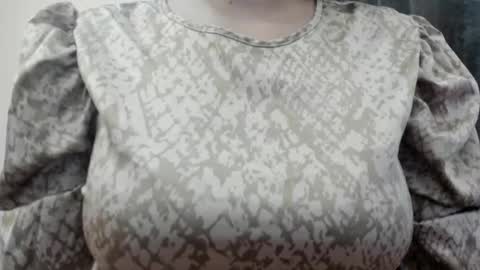 Snapshot of nicebrown chatting on October 30, 10:54 pm Sfora online show from October 30, 10:54 pm