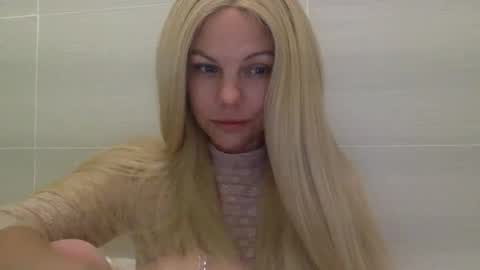 Amber online show from October 23, 8:57 am