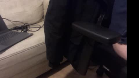 niceeggs0815 online show from February 10, 6:50 am