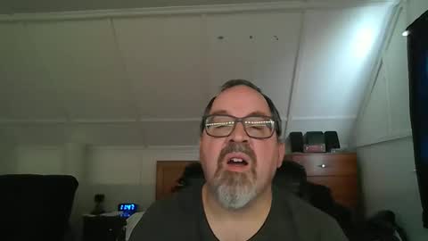 niceguy7208 online show from November 1, 3:47 pm