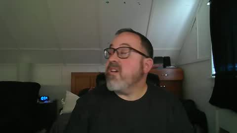 Snapshot of niceguy7208 chatting on April 11, 2:54 pm niceguy7208 online show from April 11, 2:54 pm