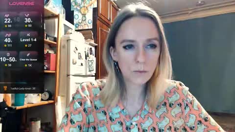 Snapshot of nicekat chatting on November 19, 8:31 pm Kathrine online show from November 19, 8:31 pm