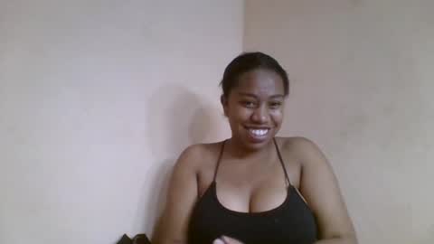 Snapshot of nicelly01 chatting on June 17, 2:29 pm nicelly01 online show from June 17, 2:29 pm