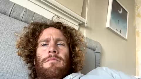 nicholas1988888888 online show from December 8, 6:39 pm