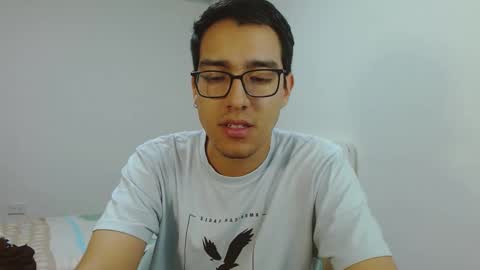 Snapshot of nicholasfinn chatting on March 28, 4:12 am Nick online show from March 28, 4:12 am