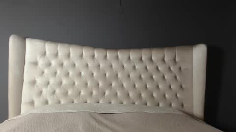 Nichole online show from October 1, 12:33 pm