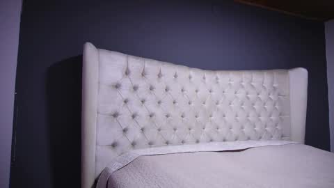 Nichole online show from October 4, 11:19 am