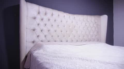 Nichole online show from October 20, 11:32 am